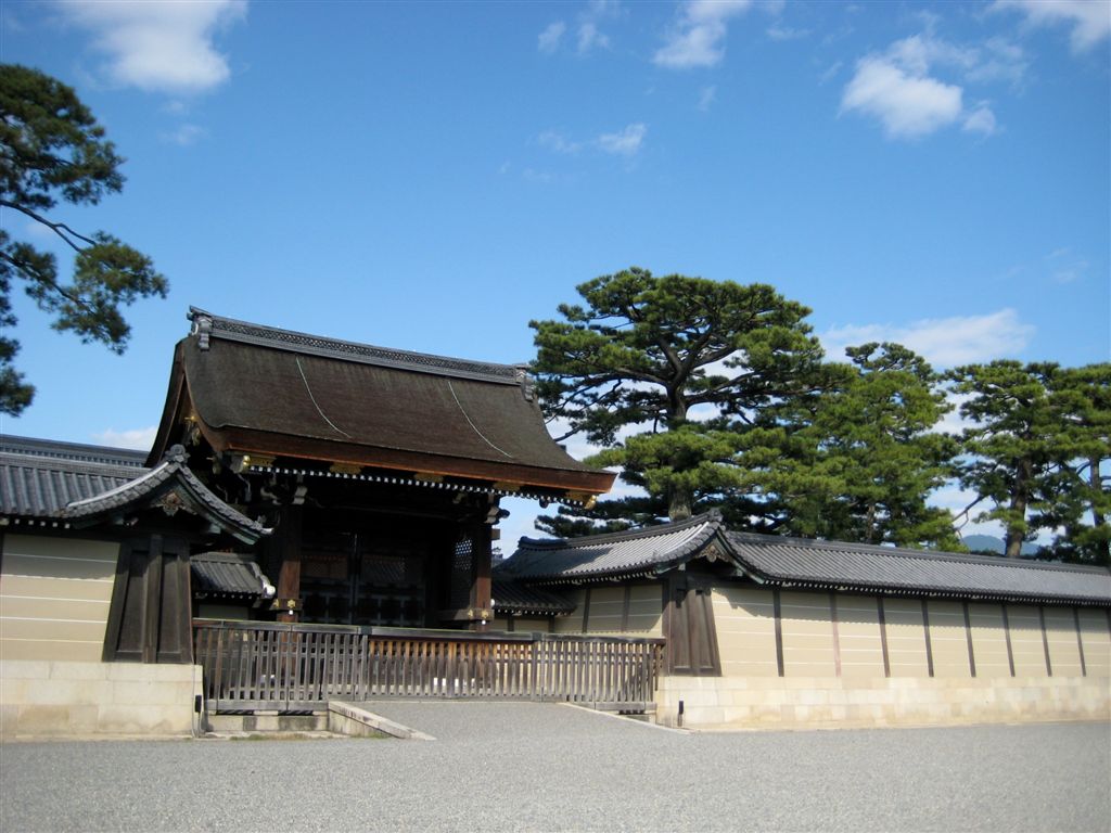 Gateway to the palace